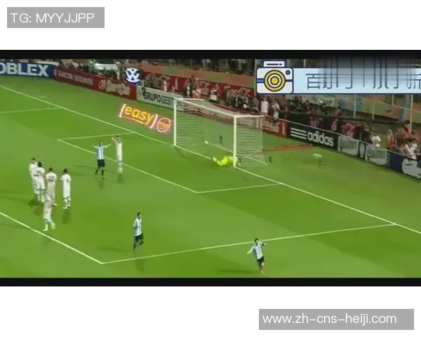 深入解析足球战术与技巧提升球员综合素质的有效方法 深入解析足球战术与技巧提升球员综合素质的有效方法